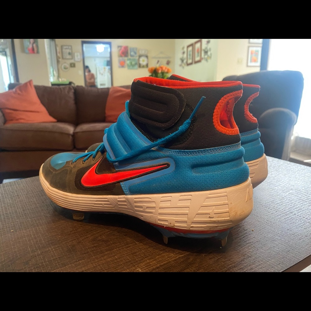 CUSTOM NIKE MENS HURACHE BASEBALL CLEATS SIZE 13